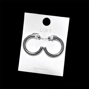 🎁 LOFT Post-back Silver Hoop Earrings NWT